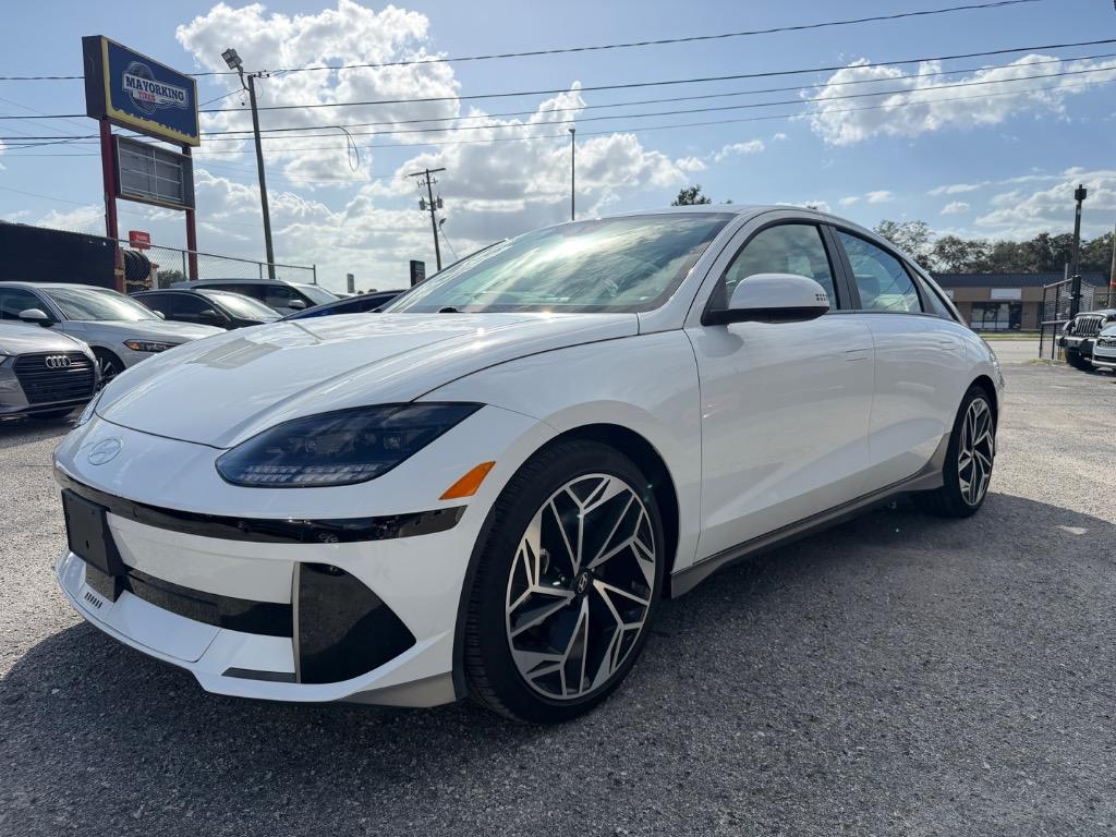 2024 Hyundai Ioniq 6